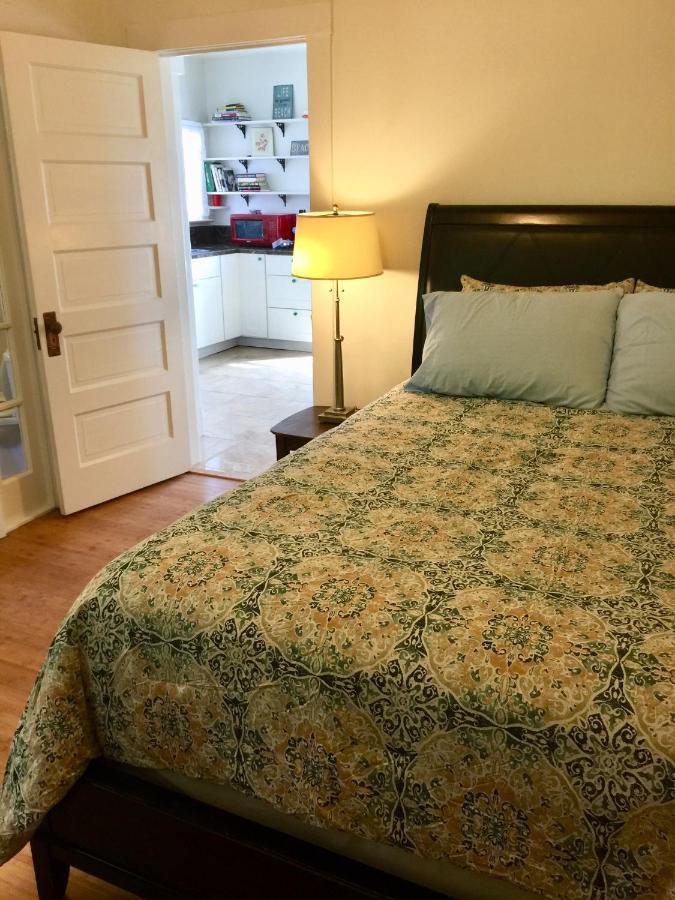 Ruth House Original Craftsman Pets, Walk To State St. Villa ซานตาบาร์บารา ภายนอก รูปภาพ